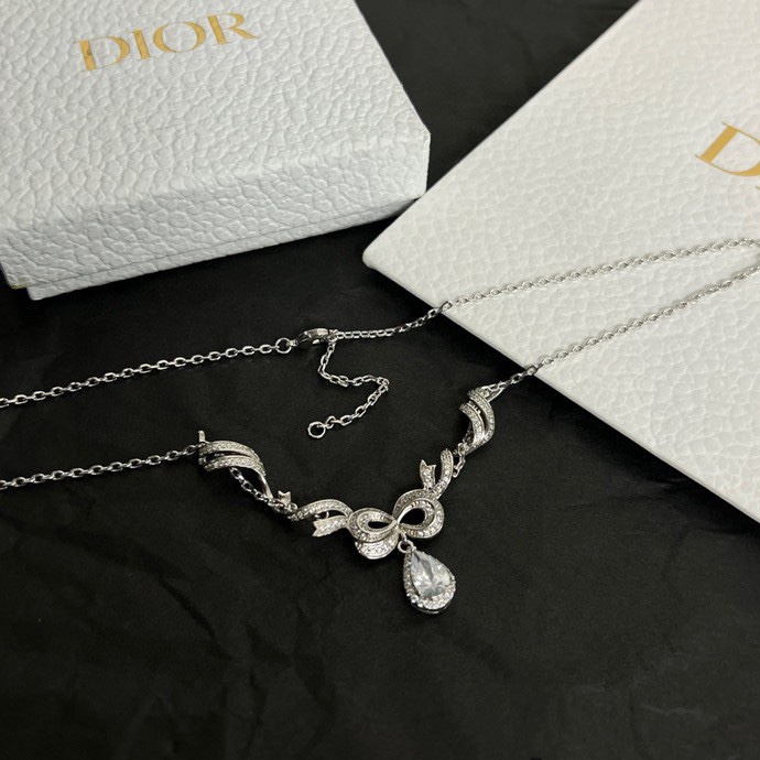 Christian Dior Necklaces